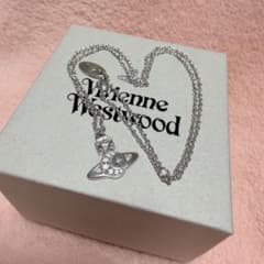 美品】ドリーナ バスレリーフ ネックレス 月 オーブ クリスタル 