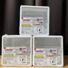 [신품] DAISO 벽에도 붙일 수있는 컬렉션 박스 대 "3 단"화이트