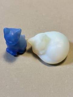 고양이 입상 2개 조각 세트 네무리 고양이 & 주름 고양이 고양이 입상 미니 오브제 인공 오팔