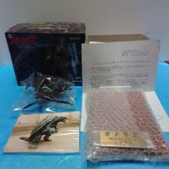 ガメラ 2 レギオン襲来 ソルジャー レギオン 撮影用小道具 希少個体 M1