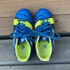 アディダス サッカースパイク　20.0cm 更に値下げしました！のサムネイル