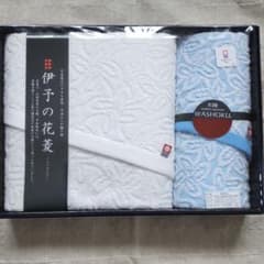 【⭐︎同梱値引(購入前プロフィール必読)様専用】今治タオル 伊予の花菱のサムネイル