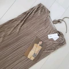 リエディ　ワンピース　新品のサムネイル