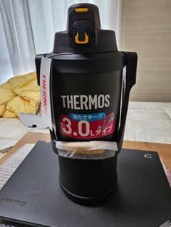 新品未使用品　サーモス真空断熱スポーツボトル ブラックオレンジ  ３ｌのサムネイル