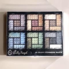 Dolly Angel 30 Colors アイシャドウパレット　中古のサムネイル