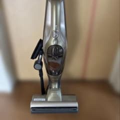 ジャンク品 日立 PV-BC200 シャンパンゴールド コードレス掃除機