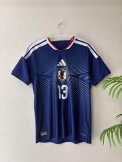 adidas サッカー日本代表 中村選手 13番 ユニフォームのサムネイル