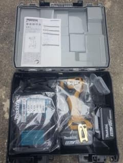 Makita LXT20周年記念モデル インパクトドライバ TD173DGXPYのサムネイル