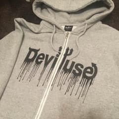 【値下げ！】Deviluse パーカーのサムネイル
