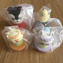 ちいかわ ふりふりヘッドフィギュア 4種セットのサムネイル