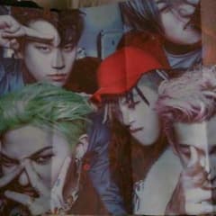 Bigbang made フルアルバム特典のポスターのみのサムネイル