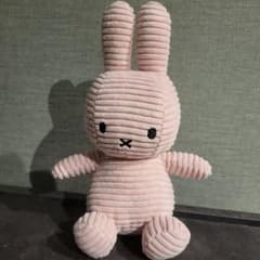 ナインチェ　ミッフィーぬいぐるみのサムネイル