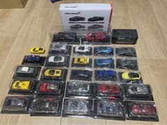 ミニカー32台セットのサムネイル