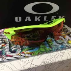 オークリー カスタム サングラス 【新品】【未使用】のサムネイル