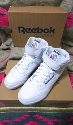 ◼️お買得！Reebokスニーカー 24.5cm 新品未使用のサムネイル