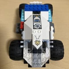 LEGO 白いオフロードカーのサムネイル