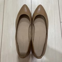 URBAN RESEARCH DOORS パンプス ベージュのサムネイル