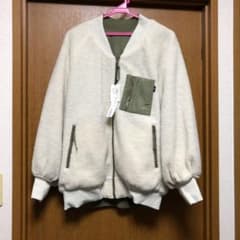 【未使用・送料込み】ヘザー　ボアBICブルゾンのサムネイル