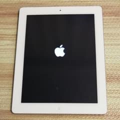 Apple iPad 2 第3世代 Wi-Fi+Cellular 32GBのサムネイル