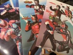 くら寿司の仮面ライダークリアファイルのサムネイル