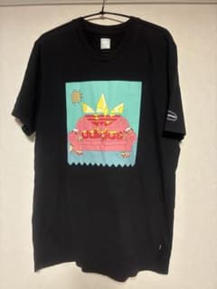 カラフルグラフィック ブラックTシャツのサムネイル