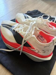 LI-NING(リーニン)] FEIDIAN 6 ELITE 競走トレーニング - メルカリ