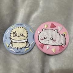 ちいかわ 刺繍缶バッジのサムネイル