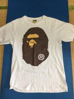 a bathing ape Tシャツ 希少品のサムネイル