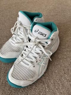 値下げ！asics バッシュ　バスケシューズ　20.5センチ　ダンクショットのサムネイル