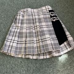 キッズ チェック柄 プリーツスカート ハートバックルのサムネイル