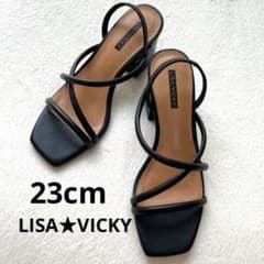【美品】LISA VICKY 本革 スクエアサンダル チャンキーヒールのサムネイル