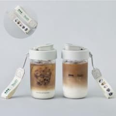 販売終了　タリーズ　TXT トゥバ　コラボ　ストラップ付きトライタンボトル TXT TULLY'S コラボ ストラップ付き トライタンボトル - メルカリ