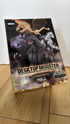 デスクトップモンスターコレクティブ vol.1 ゴジラ 2016 熱線放射verのサムネイル