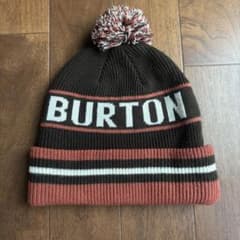 BURTON】ボンボンニット帽 ビーニー - メルカリ