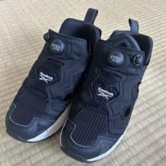 Reebok インスタポンプ スニーカー ブラックのサムネイル