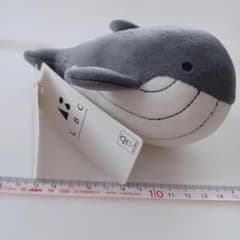 【未使用タグ付き】  くじら　ぬいぐるみ LBC 手のりクジラ ぬいぐるみ マスコット タグ付き - メルカリ