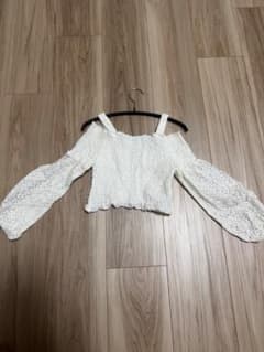 ZARA オフショルダー レーストップス ホワイトのサムネイル