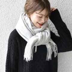 【週末限定価格】シップス マフラー ストールのサムネイル
