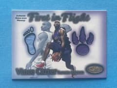 00-01 ヴィンス・カーター ジャージカード FLEER 1000枚限定のサムネイル