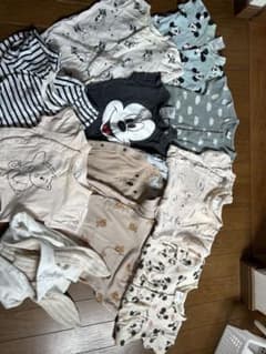 ベビー服　50〜60 ロンパースのサムネイル