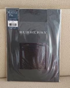 新品  BURBERRYのサムネイル