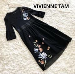 美品】ヴィヴィアンタム 花柄 刺繍 ワンピース - メルカリ