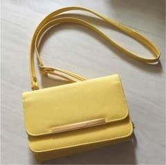 バッグ / 長財布のサムネイル