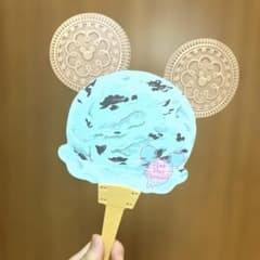 【新品未使用】東京ディズニーリゾート アイスバー型 うちわのサムネイル