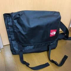 【マロルル様 専用】THE NORTH FACE メッセンジャーバッグのサムネイル
