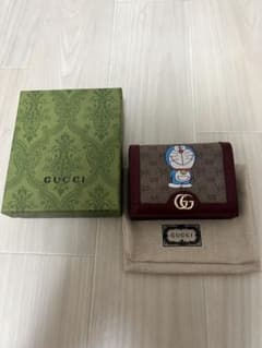 GUCCI ドラえもん 二つ折り財布のサムネイル