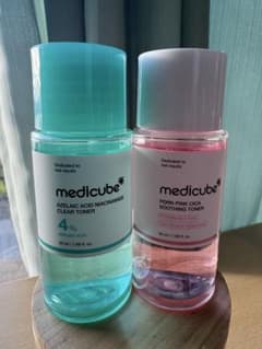 メディキューブ アゼライン酸・ピンクCICAトナー セット 50ml 2本セットのサムネイル