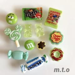 現品限り ジビッツ お菓子色々セットno.11サンダルアクセサリーのサムネイル