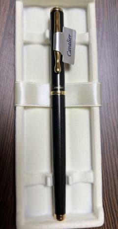 新品•未使用PILOT Cavalierカヴァリエ《黒》　万年筆　細字のサムネイル