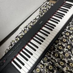 YAMAHA 電子ピアノpiaggero NP11 本体 ACアダプター - メルカリ